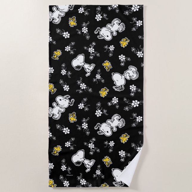 Snoopy & Woodstock Fun & Flowers Beach Towel (Front)