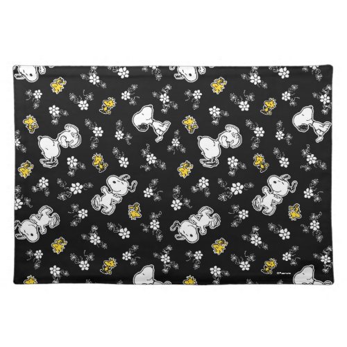 Snoopy  Woodstock Fun  Flowers Cloth Placemat