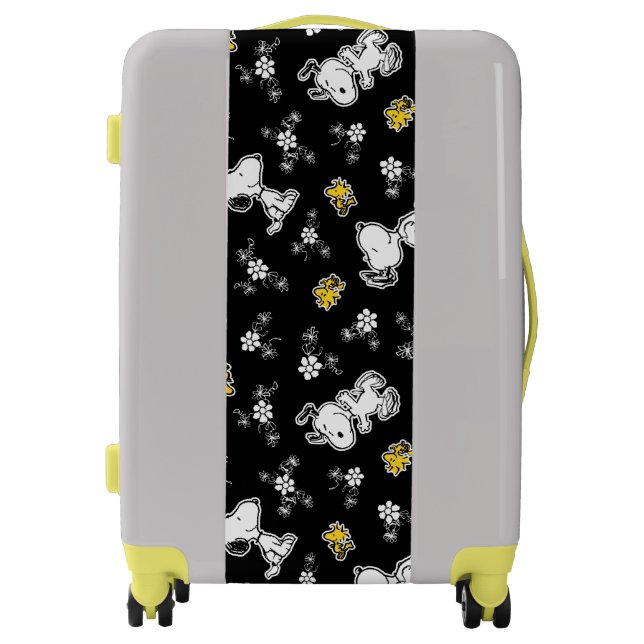 Snoopy & Woodstock Fun & Flowers Luggage (Front)