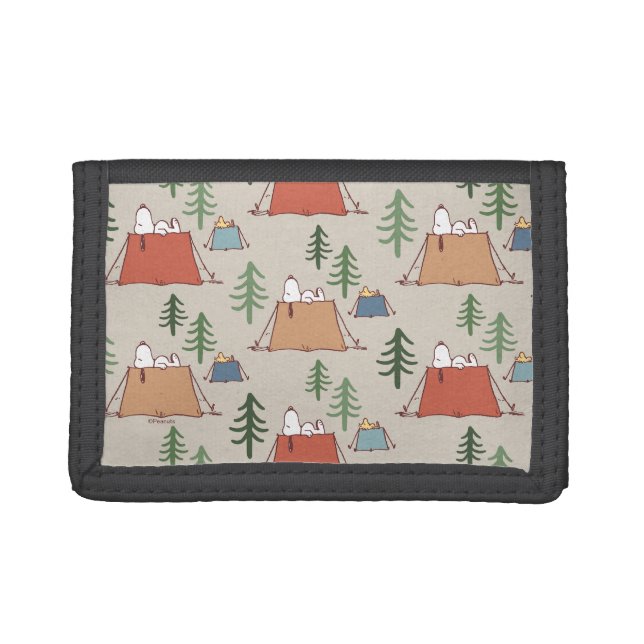 Snoopy & Woodstock Go Camping Pattern Trifold Wallet (Front)