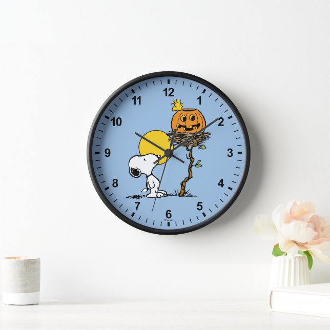 Snoopy & Woodstock Nest With Jack O' Lantern Clock (Home)