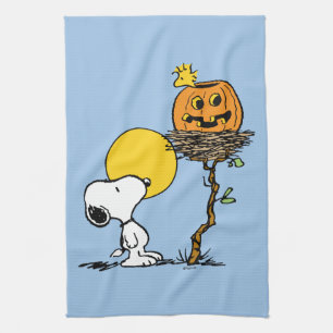 Snoopy & Woodstock Nest With Jack O' Lantern Kitchen Towel