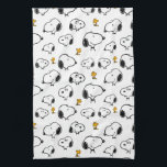 Snoopy & Woodstock Pattern Kitchen Towel<br><div class="desc">Snoopy is the loveable pet beagle of Charlie Brown in the comic strip Peanuts by Charles M. Schulz. Check out this cute Peanuts design featuring Snoopy and Woodstock in a fun pattern.</div>