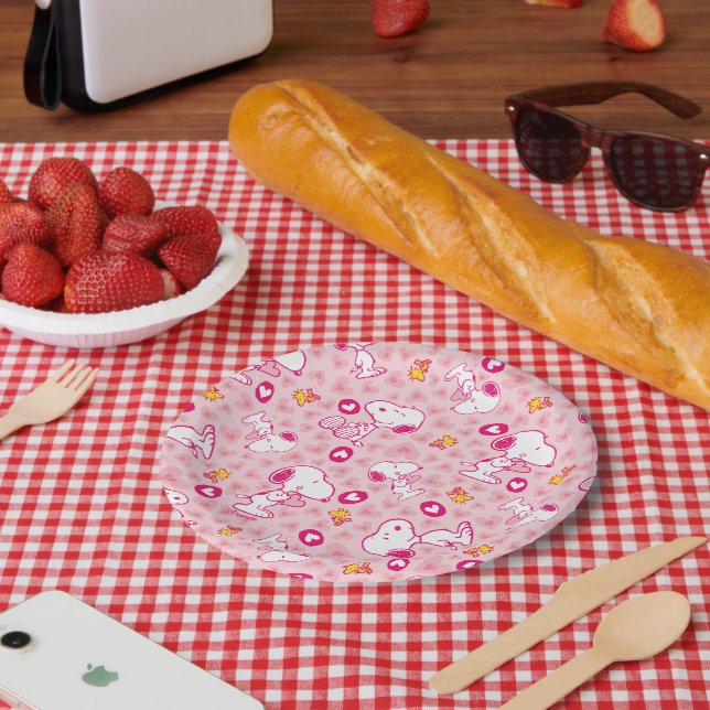 Snoopy & Woodstock Pink Hearts Pattern Paper Plates (Picnic)