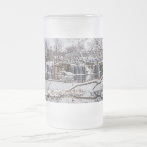 Snow At Finley Dam Frosted Glass Beer Mug