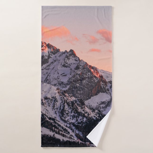 SNOW COVERED MOUNTAIN UNDER CLOUDY SKY DURING DAYT BATH TOWEL (Bath Towel)