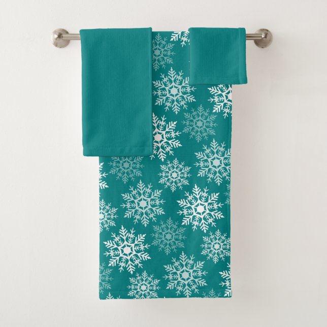 Snow Stars - Christmas Towel Set (Insitu)