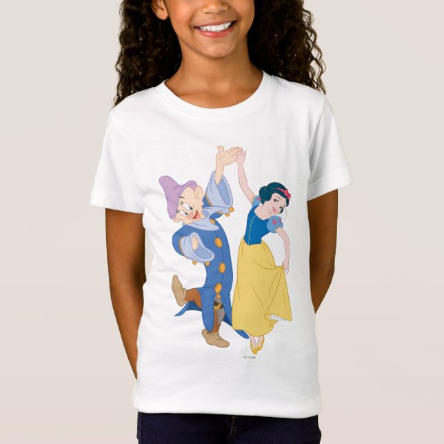 Snow White and Dopey dancing T-Shirt (Front)