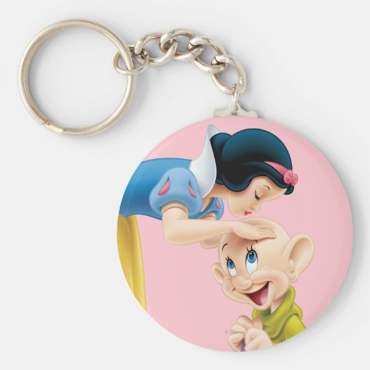 Snow White Kissing Dopey On The Head Keychain 