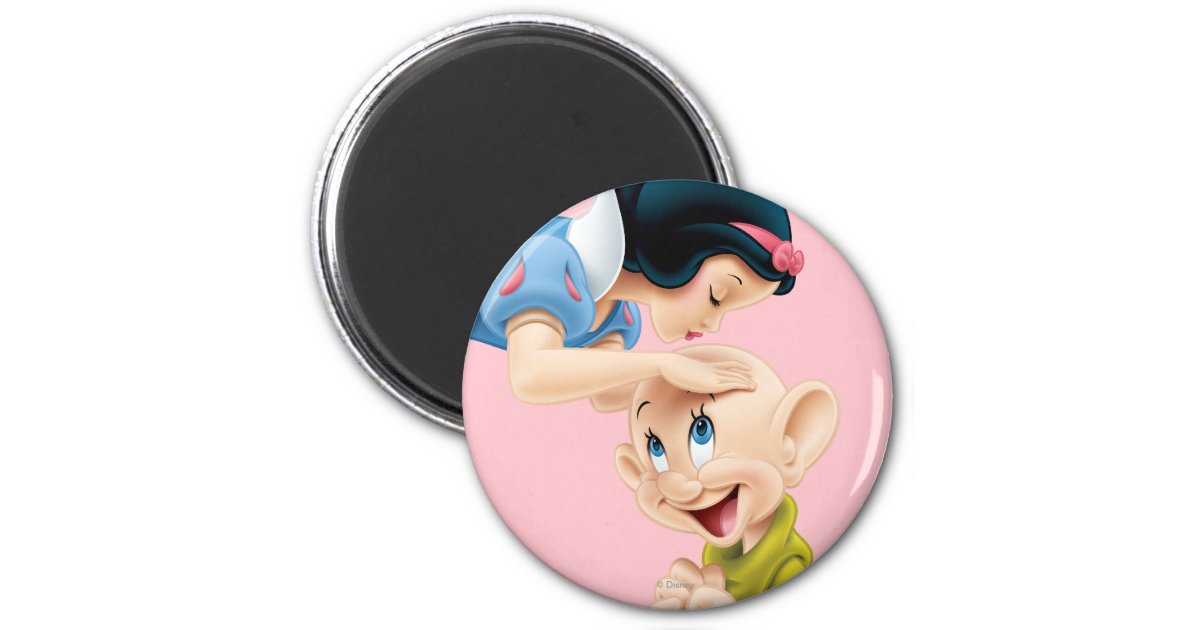 Snow White Kissing Dopey On The Head Magnet Zazzle 