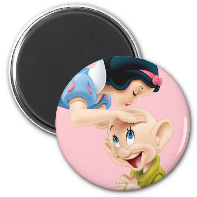 Snow White Kissing Dopey On The Head Magnet Zazzle 
