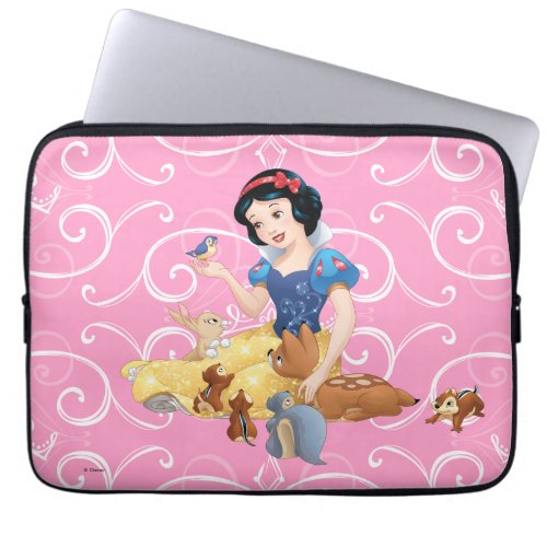 Snow White  Make Time For Buddies Laptop Sleeve
