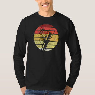 Snowboarding Retro Style Vintage T-Shirt