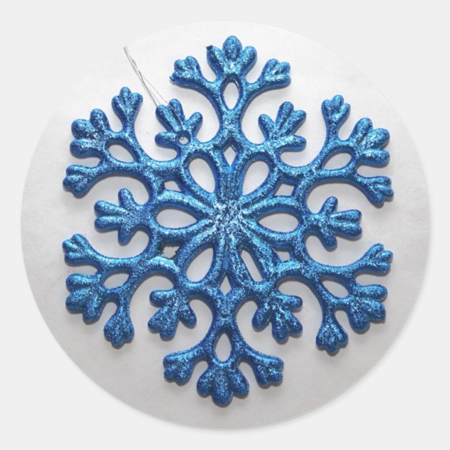 Snowflake Classic Round Sticker (Front)