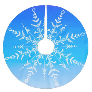 Snowflake fractal on blue white color fade ombre brushed polyester tree skirt