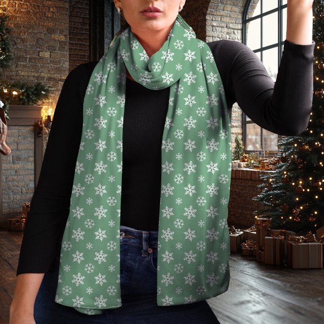 Snowflake Green and White Christmas Scarf (Creator Uploaded)