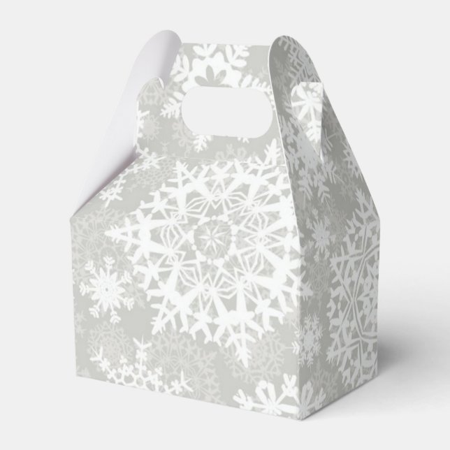 Snowflake pattern favor boxes (Front Side)