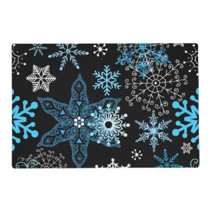 Snowflake pattern placemat
