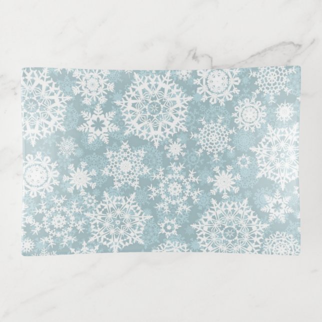 Snowflake pattern	 trinket tray (Front)