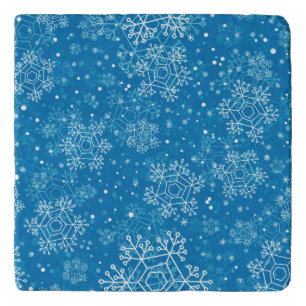 Snowflake pattern trivet