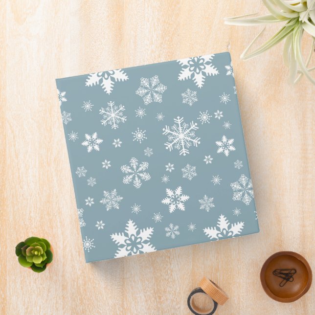 Snowflake Pattern, White Snowflakes, Snow, Gray 3 Ring Binder (In Situ)