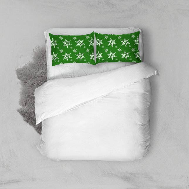 Snowflake Pattern, White Snowflakes, Snow, Green Pillow Case (Creator Uploaded)