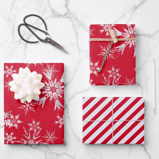 Snowflake Pattern Wrapping Paper Sheets (Front)