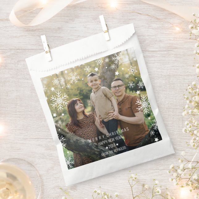 Snowflakes Arch-Shaped Frame Photo Overlay Holiday Favor Bag (Clipped)