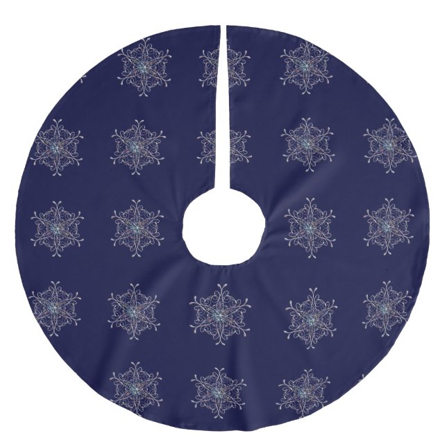 Snowflakes Christmas Tree Skirt (Front)
