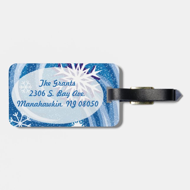 Snowflakes in the Wind - Luggage Tag (Back Horizontal)