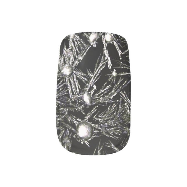 Snowflakes Nails Minx Nail Wraps (Left Thumb)