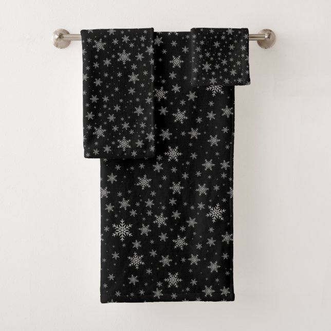 Snowflakes on Black Bath Towel Set (Insitu)
