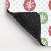 snowflakes red green cute winter pattern mouse pad (Corner)