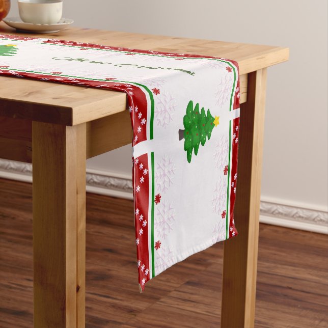 Snowflakes Short Table Runner (In Situ)