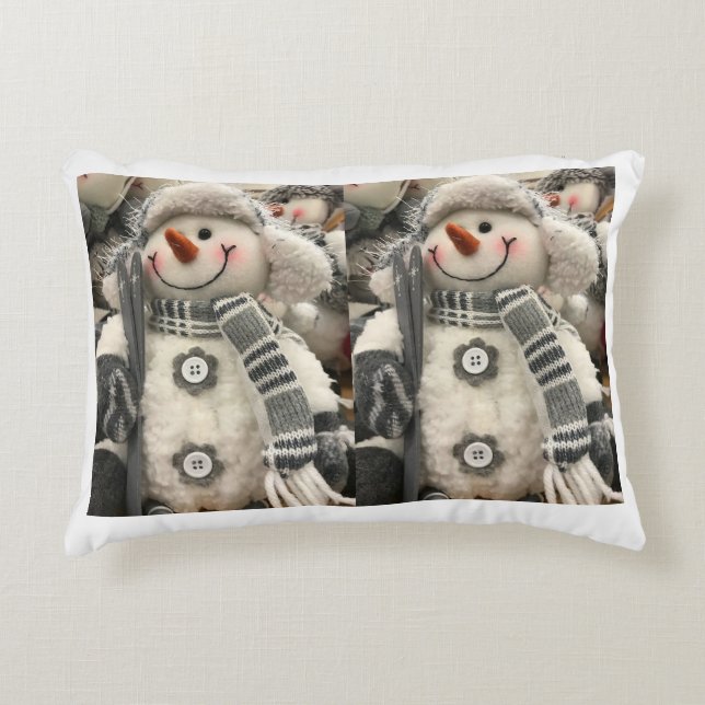 **SNOWMAN COUPLE** CHRISTMAS ACCENT PILLOW (Front)
