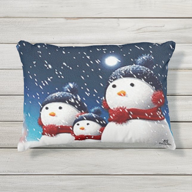 Snowman family outdoor pillow (Front)