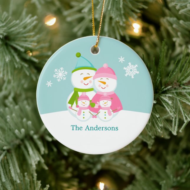 Snowmen Family Christmas Ceramic Ornament (Tree)