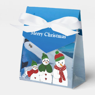 Snowy Mountain With Snowmen Favor Box