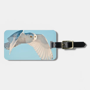 Snowy Owl in flight Luggage Tag