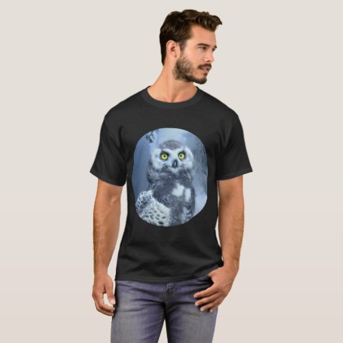 Snowy Owl in Winter T_Shirt
