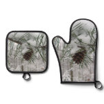 Snowy Pine Branch Oven Mitt & Pot Holder Set