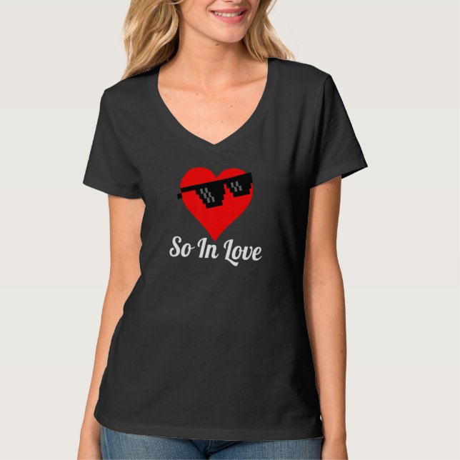 So In Love  Heart Sunglasses T-Shirt (Front)