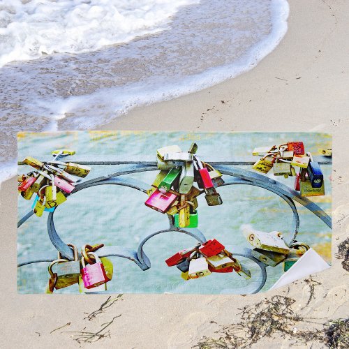 So much love Cool love locks  Beach Towel