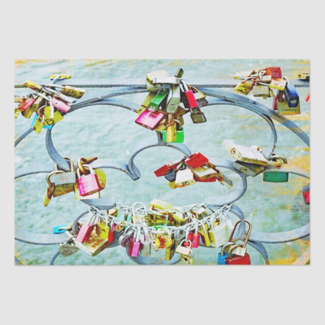 So much love! Love locks for eternal love  Tissue Paper (Front)