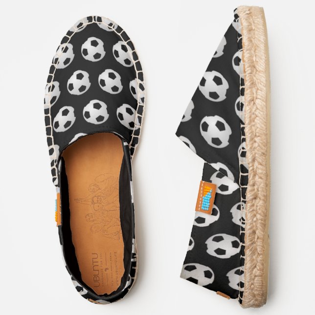 soccer ball shoes sports pattern with black liner (Side)