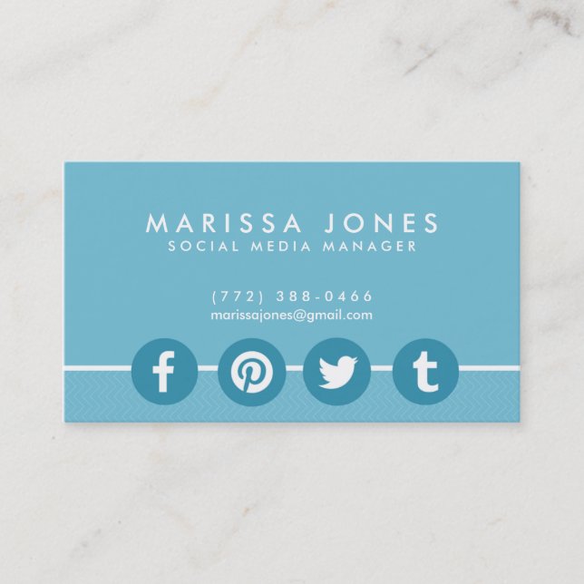 Social Media Manager Blue Business Cards (Front)