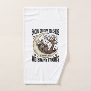 Social Studies Teacher Shirt Spooky Brainy Frights Hand Towel