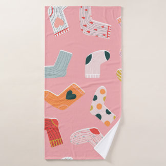 Socks seamless pattern. Cozy hand-drawn cartoon st Bath Towel