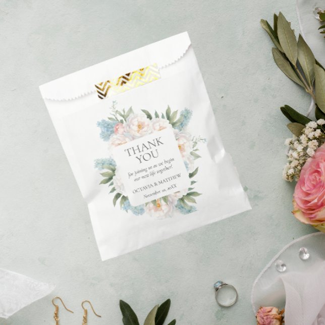 SOFT BLUE PINK BLOOMING FLOWERS WEDDING FAVOR BAG (Creator Uploaded)