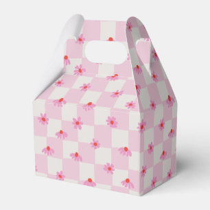 Soft Pink Daisy Checkerboard Floral Pattern Favor Boxes